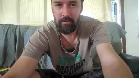 Snapshot of myleshodges chatting on 03/25/26, 04:07 myleshodges online show from 03/25/26, 04:07