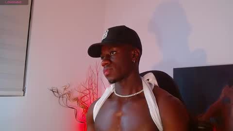 Mylo Wallace  online show from 02/11/25, 12:59