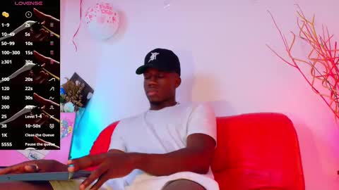 Mylo Wallace  online show from 03/09/25, 12:10