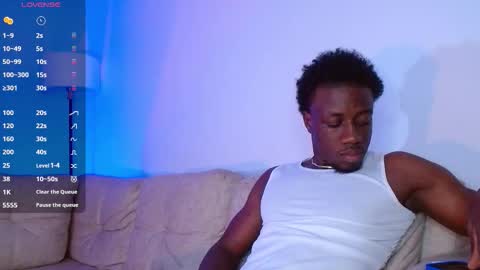 Snapshot of mylowallacee chatting on 02/27/26, 02:55 Mylo Wallace online show from 02/27/26, 02:55