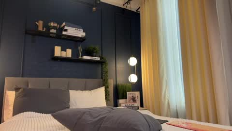 mymadelein online show from 04/10/26, 05:39