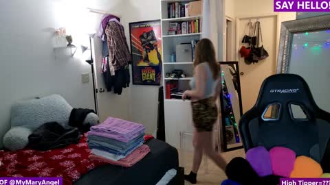 Snapshot of mymaryangel chatting on 12/04/24, 04:54 mymaryangel online show from 12/04/24, 04:54