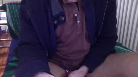 Bi sexy guy lovense hush is on private is open or password show tip if you like. online show from 03/21/26, 08:19