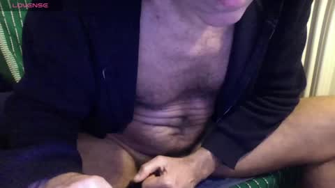 Bi sexy guy lovense hush is on private is open or password show tip if you like. online show from 04/14/26, 06:08