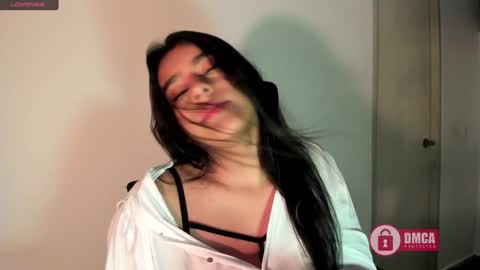 Snapshot of mypretty_isabella chatting on 12/28/24, 11:26 Bella online show from 12/28/24, 11:26