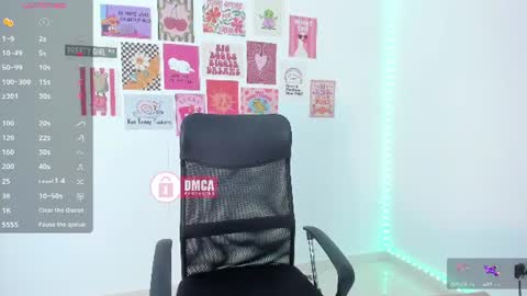 Snapshot of mypretty_isabella chatting on 07/17/26, 12:28 Bella online show from 07/17/26, 12:28
