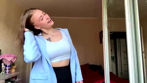 Ele online show from 03/26/26, 07:25