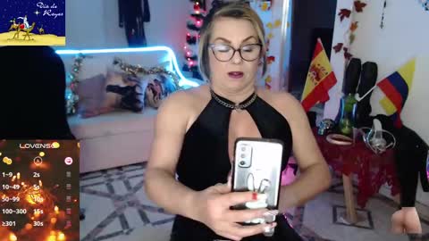 Myrna Sessions online show from 01/07/25, 01:59