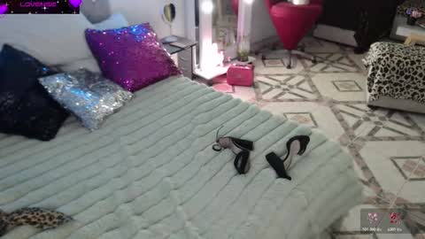 Myrna Sessions online show from 02/22/26, 03:29