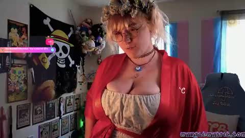 Snapshot of myrtlemystic chatting on 07/04/26, 06:47 Myrtle Faust online show from 07/04/26, 06:47