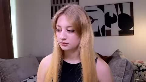 mysmila online show from 06/22/26, 02:25