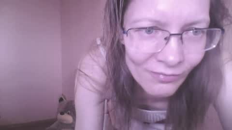 mysterious_blondy online show from 05/10/26, 06:40