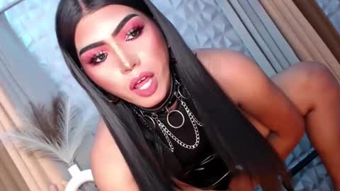 SUPPORT GODDESS TRISHA  AND DONT FORGET TO FOLLOW ME online show from 10/23/25, 02:16