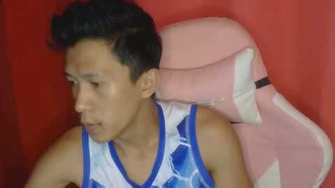 Snapshot of mysterious_man15 chatting on 02/22/25, 10:18 mysterious_man15 online show from 02/22/25, 10:18