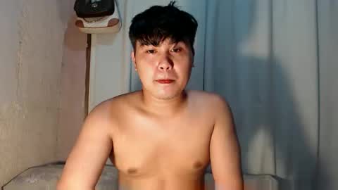 Snapshot of mysteriousxxx1965 chatting on 04/09/26, 12:43 mysteriousxxx1965 online show from 04/09/26, 12:43