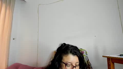 Snapshot of mystery_psique chatting on 06/24/26, 03:55 mystery_psique online show from 06/24/26, 03:55