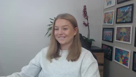 Erica online show from 12/21/25, 12:01