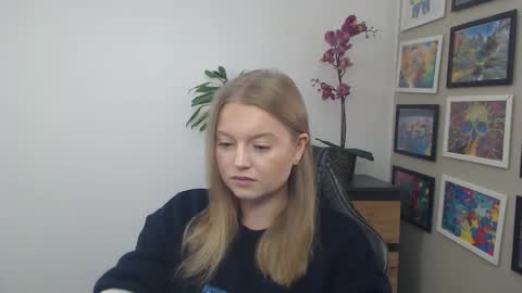 Erica online show from 02/18/26, 09:49