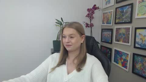 Erica online show from 03/18/26, 11:57