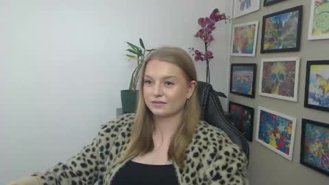 Erica online show from 03/19/26, 03:05