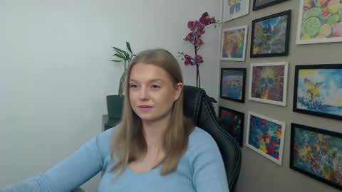 Erica online show from 03/28/26, 12:05