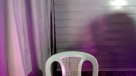 UR GIRL NEXTDOOR online show from 12/16/25, 02:22