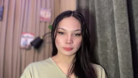 UR GIRL NEXTDOOR online show from 03/09/26, 01:53