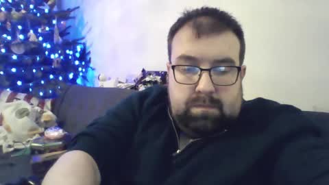 Snapshot of mysterymonkey1234 chatting on 12/29/24, 11:39 MysteryMonkey online show from 12/29/24, 11:39