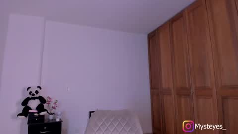 Elena online show from 02/25/25, 01:30