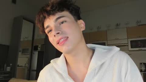 Evan Brown online show from 09/18/25, 02:08