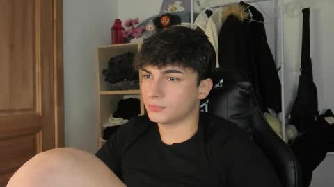 Evan Brown online show from 10/15/25, 02:17