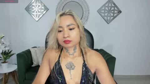 Snapshot of mystic_nova_ chatting on 05/30/26, 11:40 mystic_nova_ online show from 05/30/26, 11:40