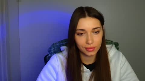 Amelia online show from 02/11/26, 09:14