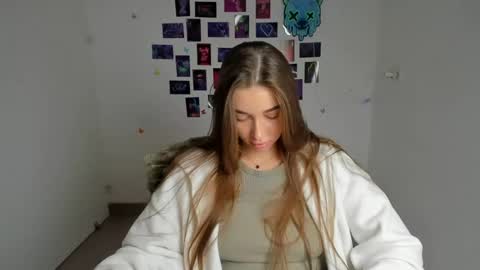 Amelia online show from 07/13/26, 05:54