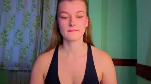 mysticvenus_ online show from 03/22/26, 04:10