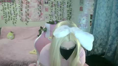 mysticyumiko online show from 01/16/26, 12:31