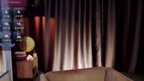 Angeline online show from 03/30/26, 07:37