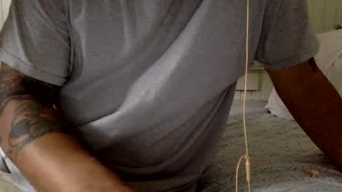 Snapshot of mywi11yisbiggy chatting on 02/16/25, 08:55 str8 dom alphaAsian Daddy type. sorry not bi or curious but i dont judgediscrimenate. online show from 02/16/25, 08:55