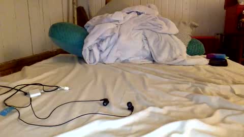 Snapshot of mywi11yisbiggy chatting on 10/27/25, 12:09 str8 dom alphaAsian Daddy type. sorry not bi or curious but i dont judgediscrimenate. online show from 10/27/25, 12:09