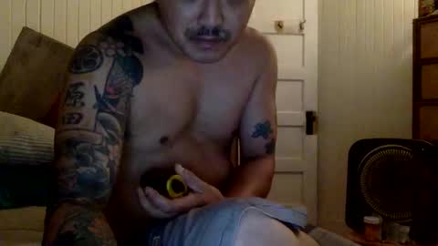 Snapshot of mywi11yisbiggy chatting on 11/15/25, 01:51 str8 dom alphaAsian Daddy type. sorry not bi or curious but i dont judgediscrimenate. online show from 11/15/25, 01:51