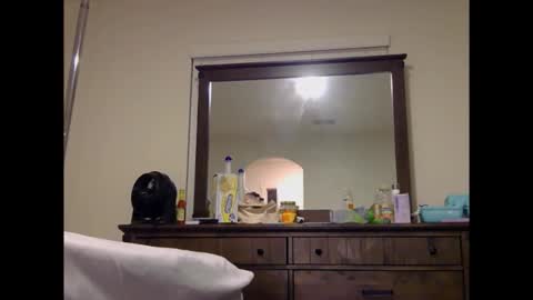 mzthundabootie online show from 03/18/26, 02:04