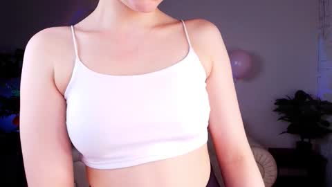 Eva  online show from 02/15/26, 07:51