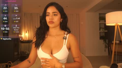 Nova online show from 10/14/25, 06:42