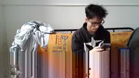 a Ordinary Boy online show from 02/12/26, 12:49