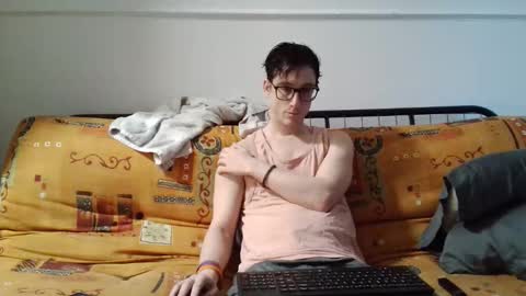 a Ordinary Boy online show from 02/17/26, 10:16