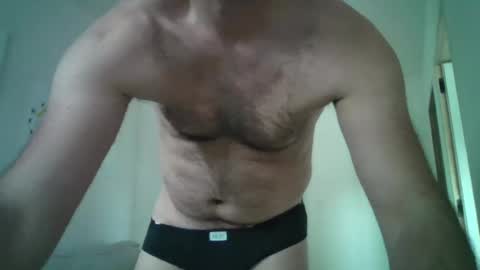 naaktlopertjebe online show from 05/05/26, 12:24