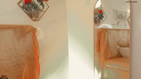 naamah_b online show from 01/07/26, 02:19