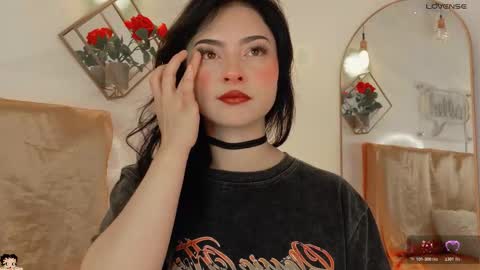 naamah_b online show from 01/19/26, 01:59