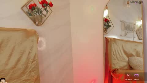 naamah_b online show from 02/06/26, 02:31