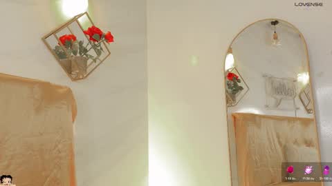 naamah_b online show from 02/10/26, 02:43